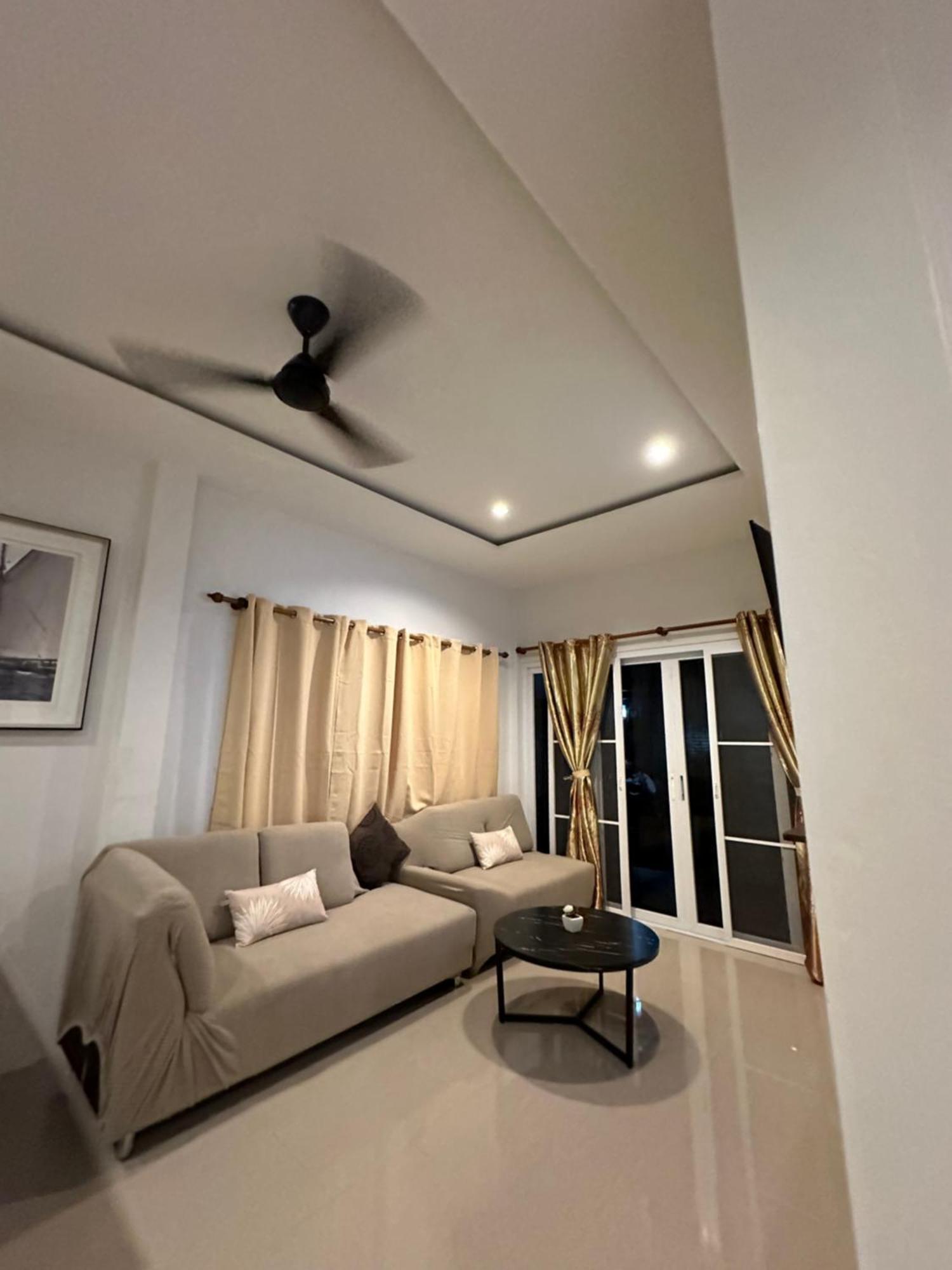 מלון Nai Yang Beach Suntalee House מראה חיצוני תמונה