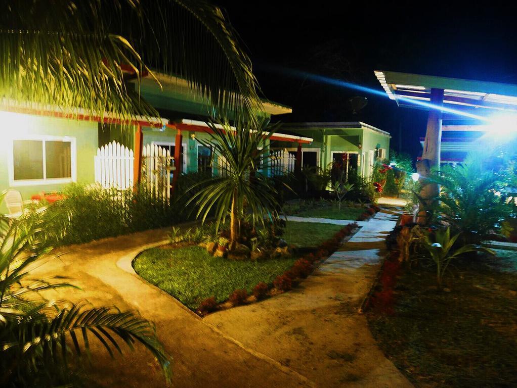 מלון Nai Yang Beach Suntalee House מראה חיצוני תמונה